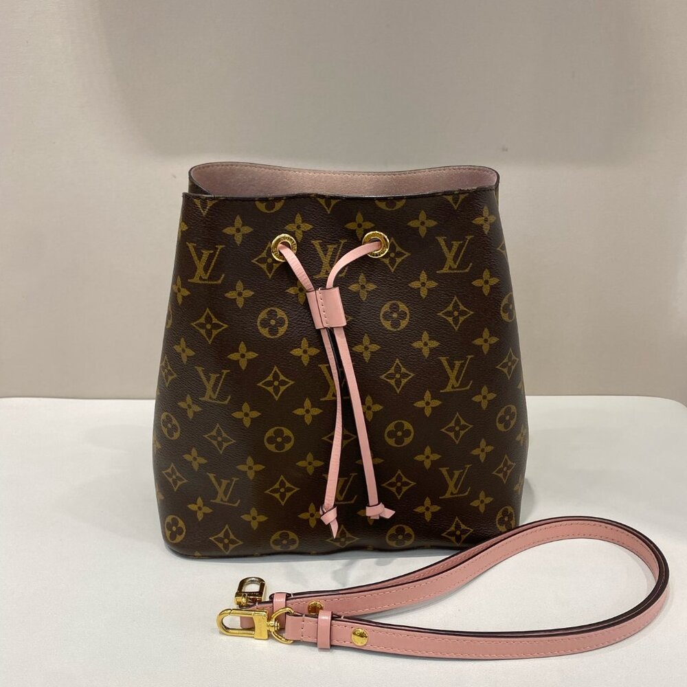 LV Monogram Bucket with Pink Strap – A Soft Statement